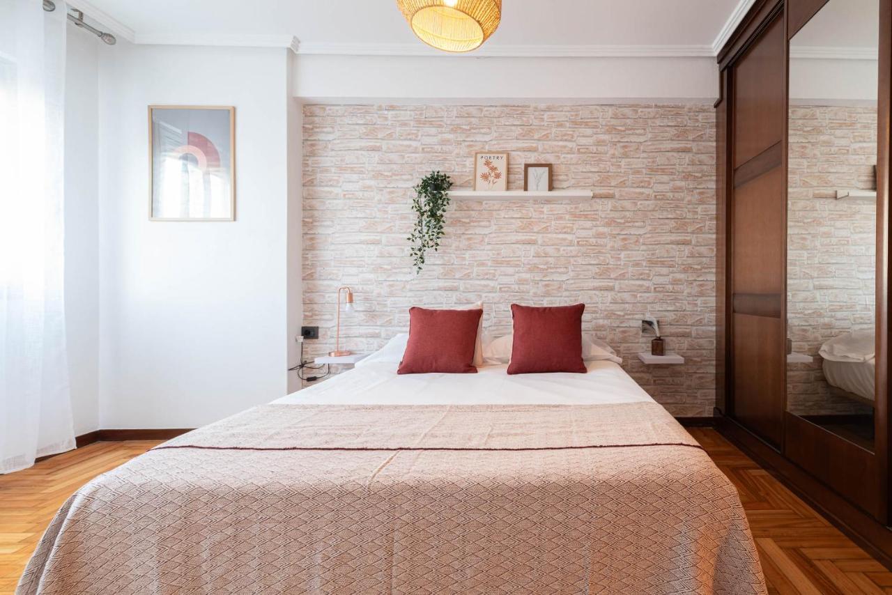 Amplia Vivienda Con Garaje Apartment Vigo Exterior foto